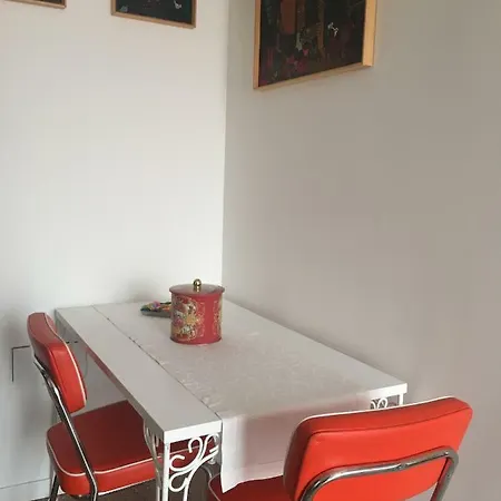 Zonatortona Oda ve Kahvaltı Milano